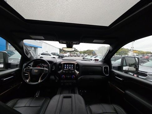 Used 2021 Chevrolet Silverado 3500 High Country w/ Z71 Off-Road Package image 16