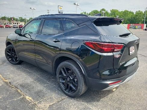 Used 2023 Chevrolet Blazer LT w/ Convenience Package FWD image 10