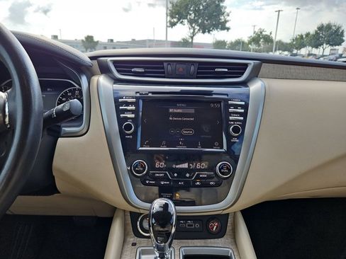 Used 2020 Nissan Murano SV w/ Premium Package FWD image 14