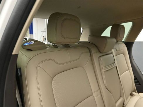 Certified 2022 Lincoln Corsair AWD w/ Equipment Group 101A image 26