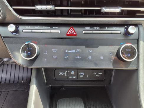 Used 2024 Hyundai Sonata SEL image 13