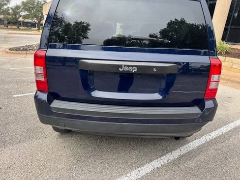 Used 2016 Jeep Patriot Sport image 40