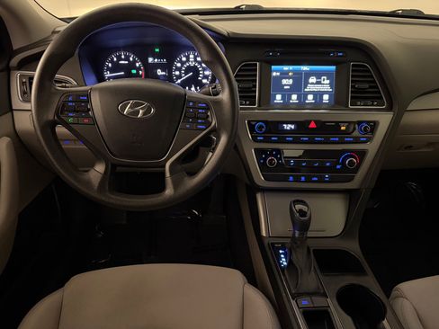 Used 2016 Hyundai Sonata SE image 24