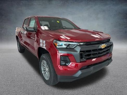 New 2026 Chevrolet Colorado LT w/ LT Convenience Package AWD/4WD image 4