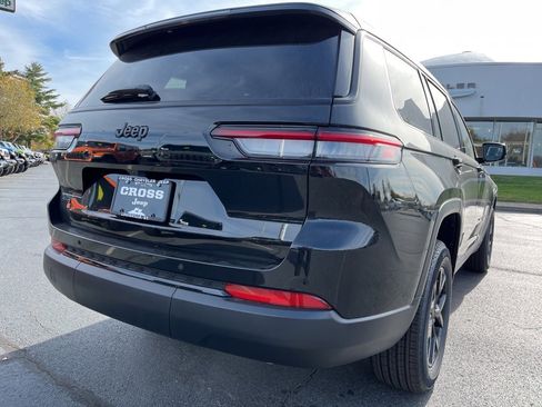 New 2025 Jeep Grand Cherokee L Altitude image 47