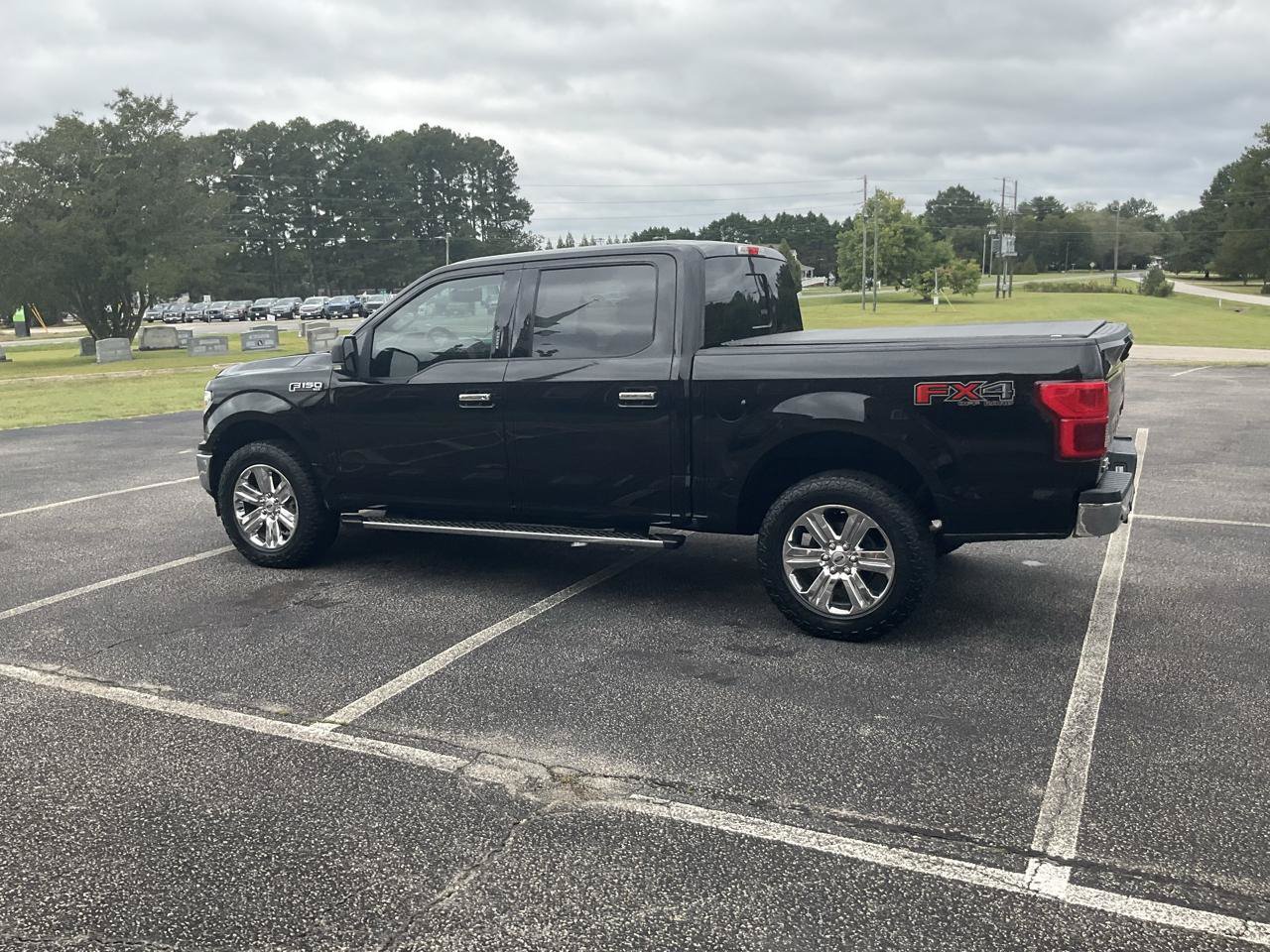 Used 2020 Ford F150 XLT w/ Equipment Group 302A Luxury AWD/4WD image 11