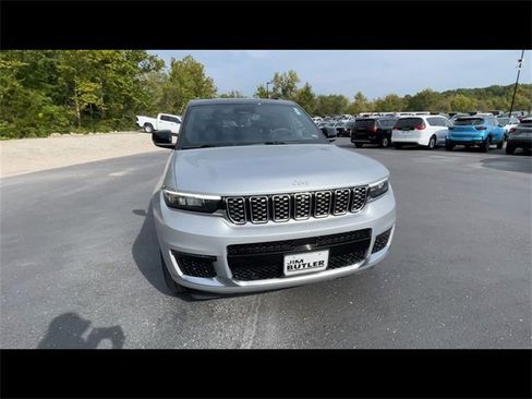 Used 2024 Jeep Grand Cherokee L Summit w/ Advanced Protech Group IV image 3