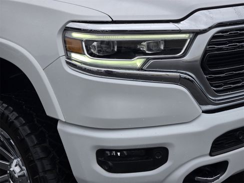Used 2020 RAM 1500 Limited image 9