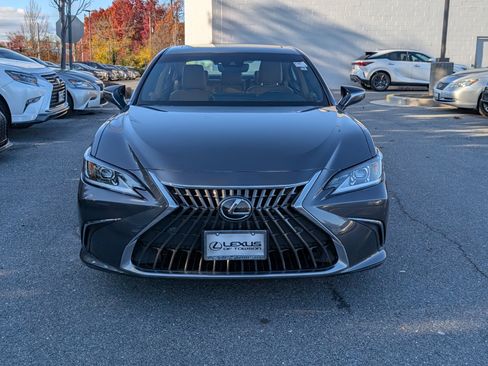 Certified 2024 Lexus ES 350 w/ Premium Package image 8