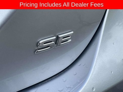 Used 2024 Toyota Camry SE FWD image 12