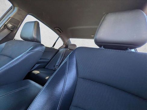 Used 2017 Honda Accord Sport image 14