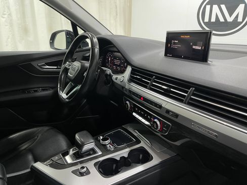 Used 2019 Audi Q7 3.0T Prestige AWD/4WD image 20