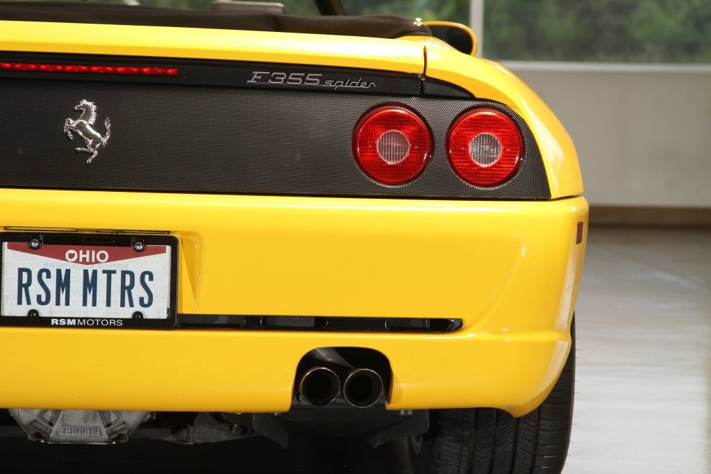 Used 1996 Ferrari F355 Spider RWD image 30