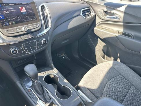 Certified 2024 Chevrolet Equinox LT FWD image 34