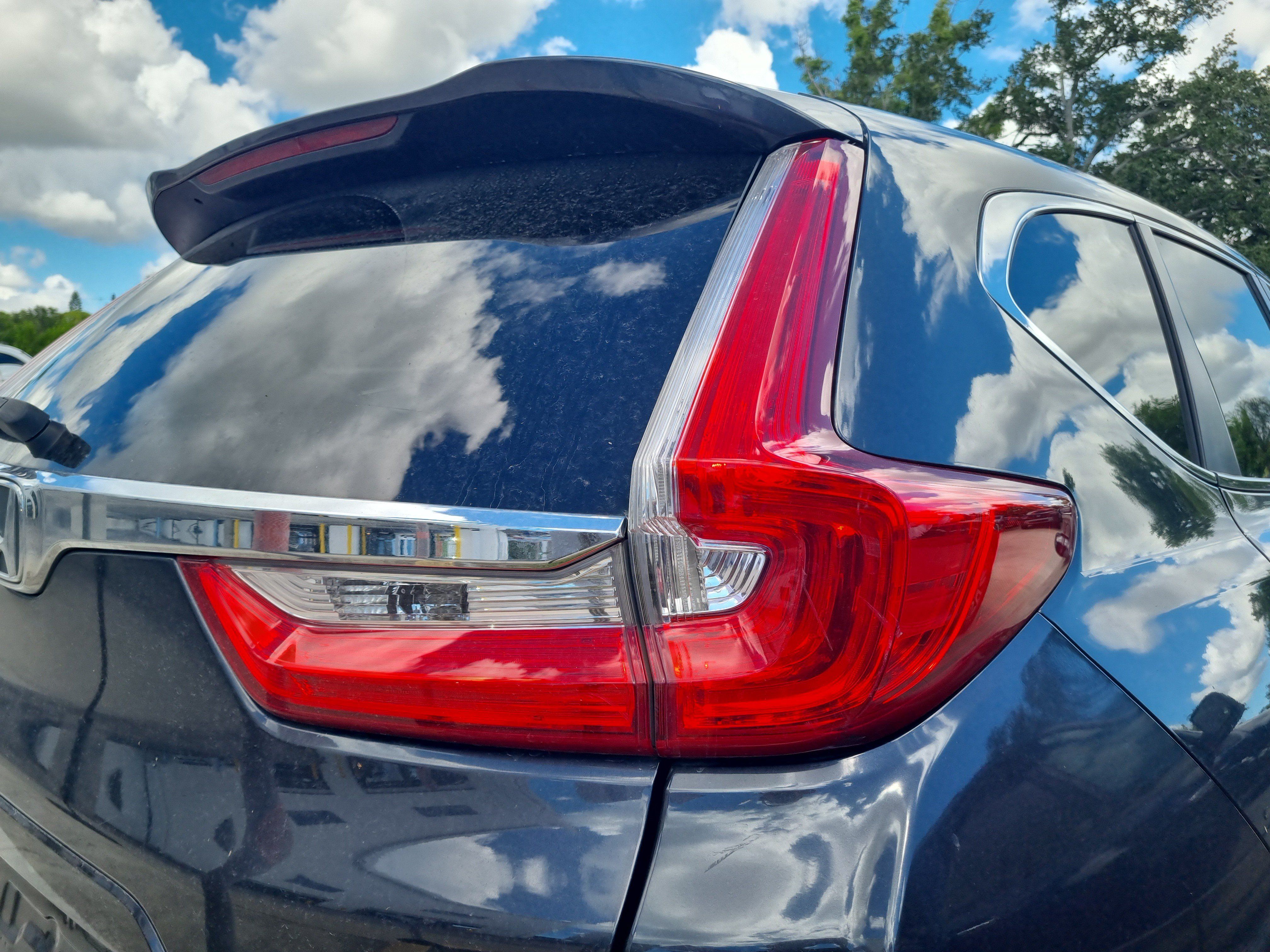Used 2019 Honda CR-V EX image 11