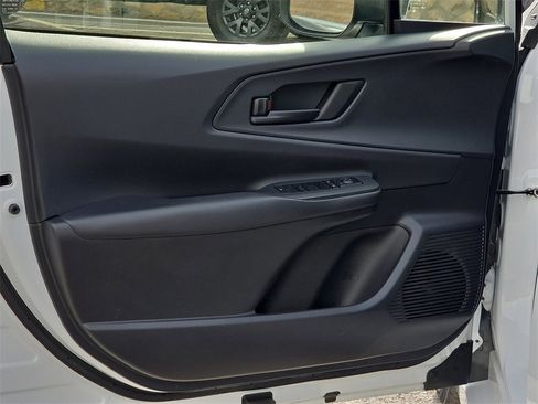 Certified 2023 Toyota Prius Prime Premium image 17