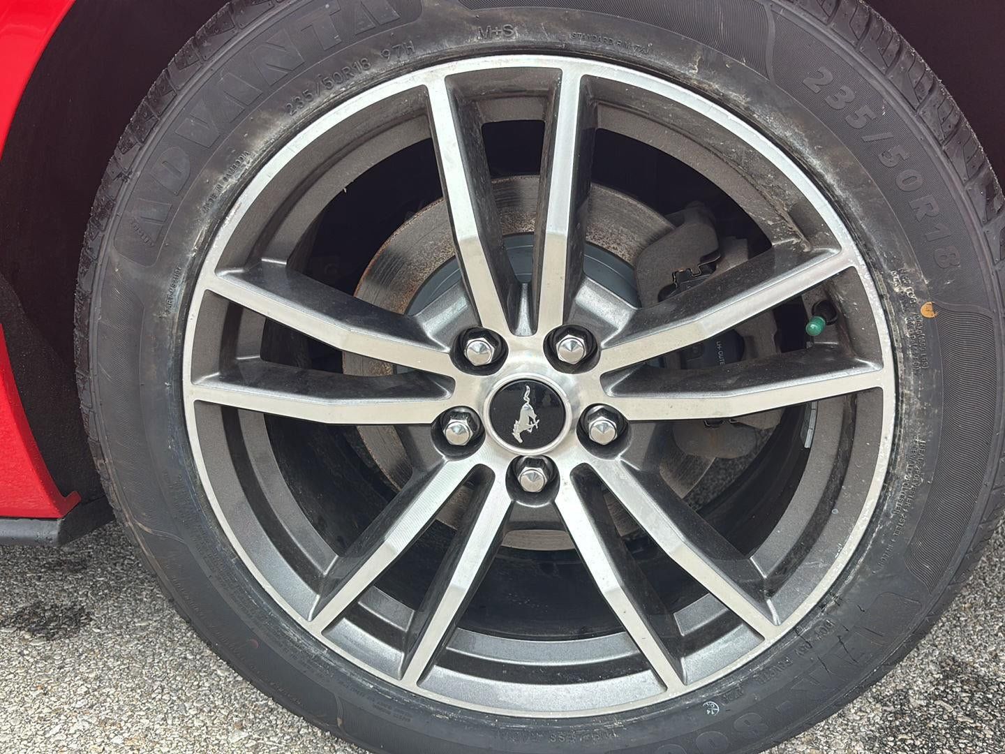 Used 2016 Ford Mustang Premium RWD image 27