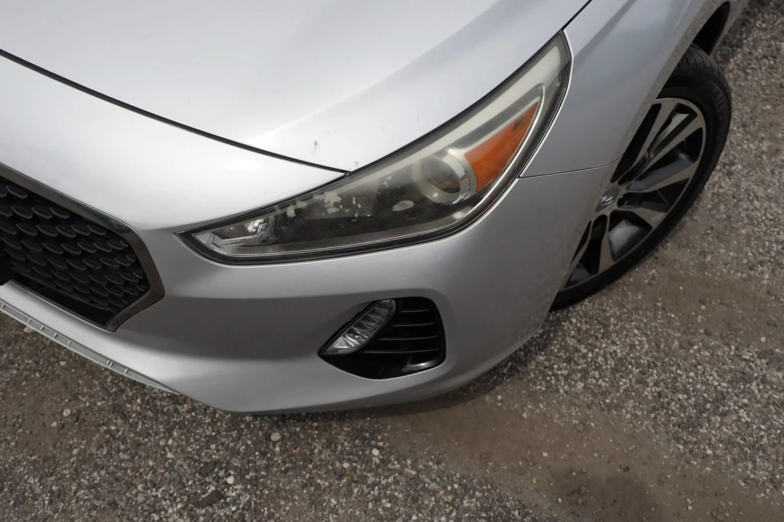 Used 2018 Hyundai Elantra GT FWD image 16