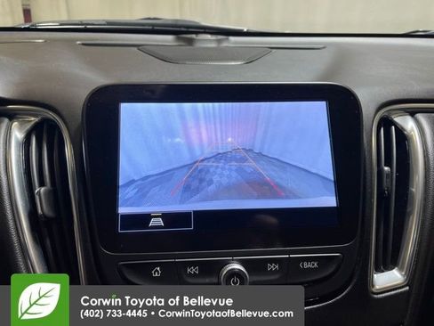 Used 2024 Chevrolet Malibu LT image 20