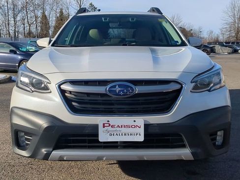 Used 2022 Subaru Outback Limited image 8