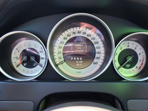 Used 2012 Mercedes-Benz C 250 Sedan image 19
