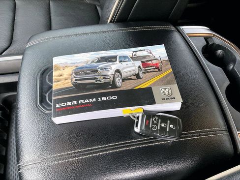 Used 2022 RAM 1500 Laramie image 12