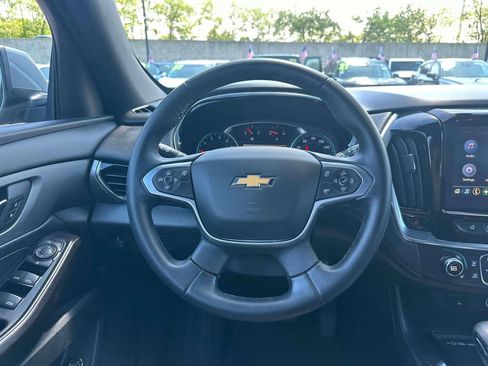Used 2023 Chevrolet Traverse LT AWD/4WD image 13
