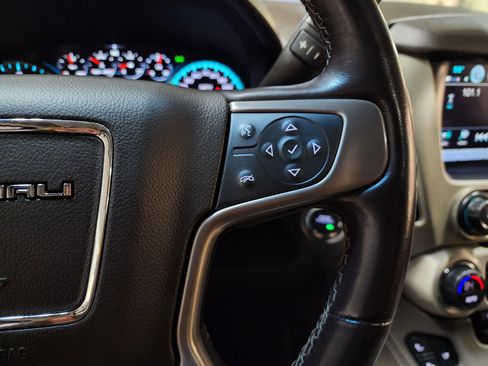 Used 2020 GMC Yukon XL Denali w/ Open Road Package image 36