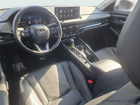 Certified 2024 Honda Accord Touring image 29