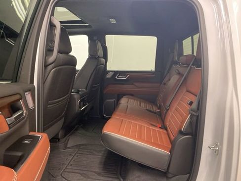 Certified 2025 GMC Sierra 2500 Denali Ultimate image 21