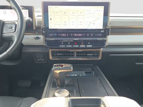 Used 2024 GMC Hummer EV 3X AWD/4WD image 14