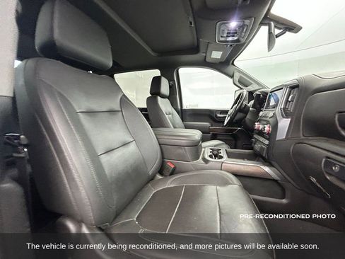 Used 2023 GMC Sierra 2500 SLT w/ SLT Convenience Package image 15