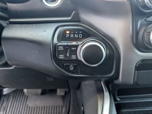 Used 2020 RAM 1500 Big Horn AWD/4WD image 17