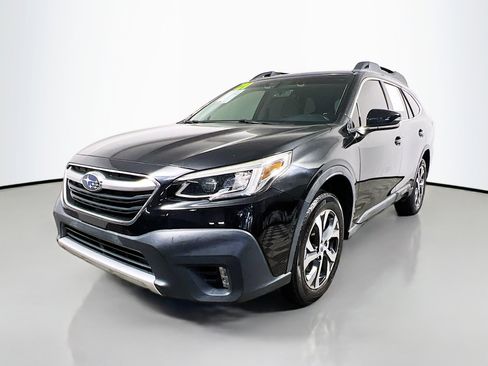Used 2021 Subaru Outback Limited image 10