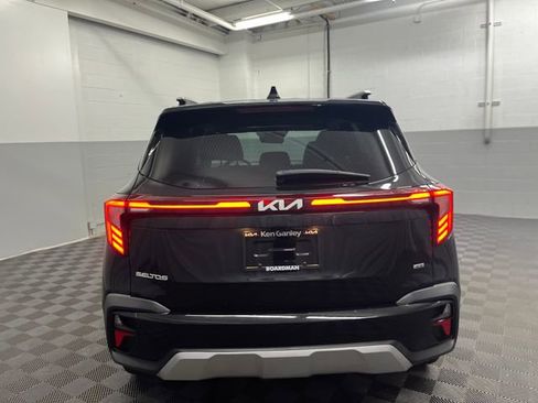 Certified 2024 Kia Seltos S image 6