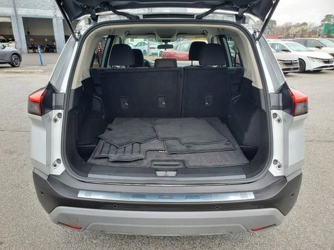 Certified 2023 Nissan Rogue SV image 11