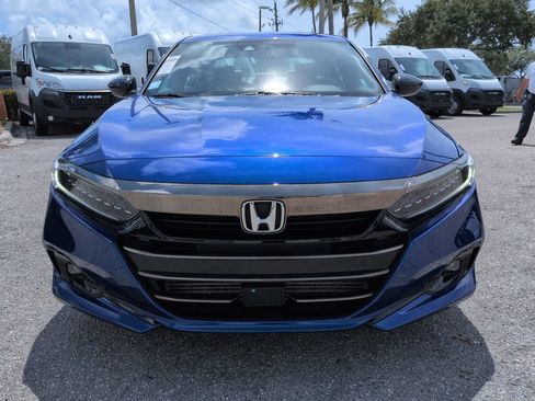 Used 2022 Honda Accord Sport image 4