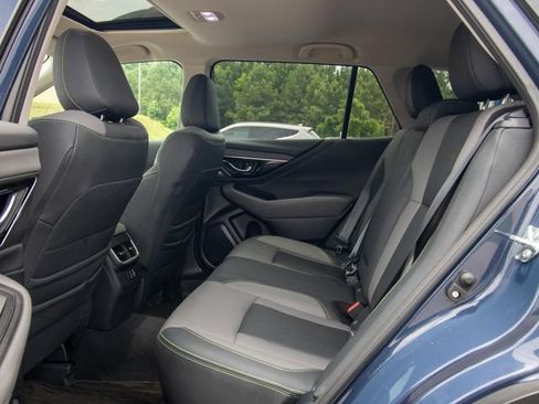 Used 2025 Subaru Outback Onyx Edition AWD/4WD image 9