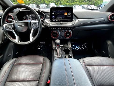 Certified 2023 Chevrolet Blazer RS w/ Enhanced Convenience Package image 8