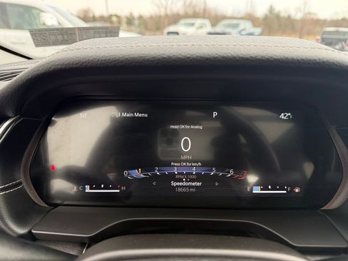 Used 2022 Jeep Grand Cherokee L Limited image 21