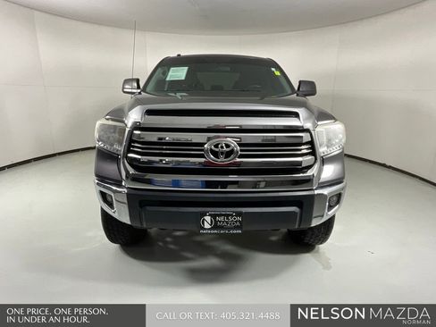 Used 2016 Toyota Tundra SR5 image 2