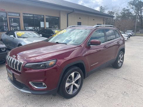 Used 2019 Jeep Cherokee Limited image 1