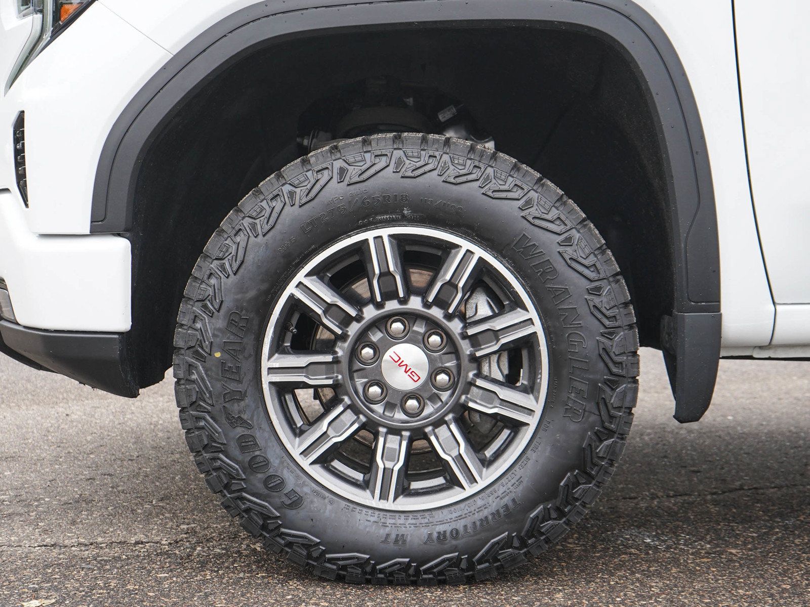 Used 2025 GMC Sierra 1500 AT4 AWD/4WD image 31