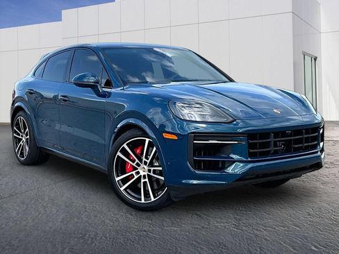 Used 2026 Porsche Cayenne S AWD/4WD image 9