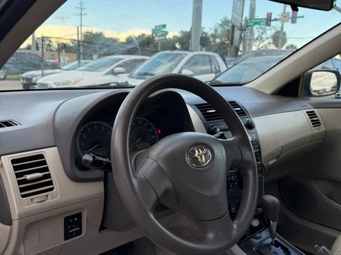 Used 2009 Toyota Corolla S image 12