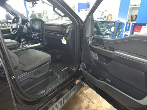 Used 2023 Ford F150 XLT w/ Equipment Group 302A High image 21