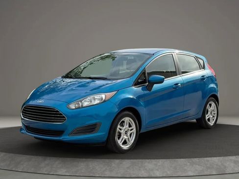 Used 2017 Ford Fiesta SE FWD image 7