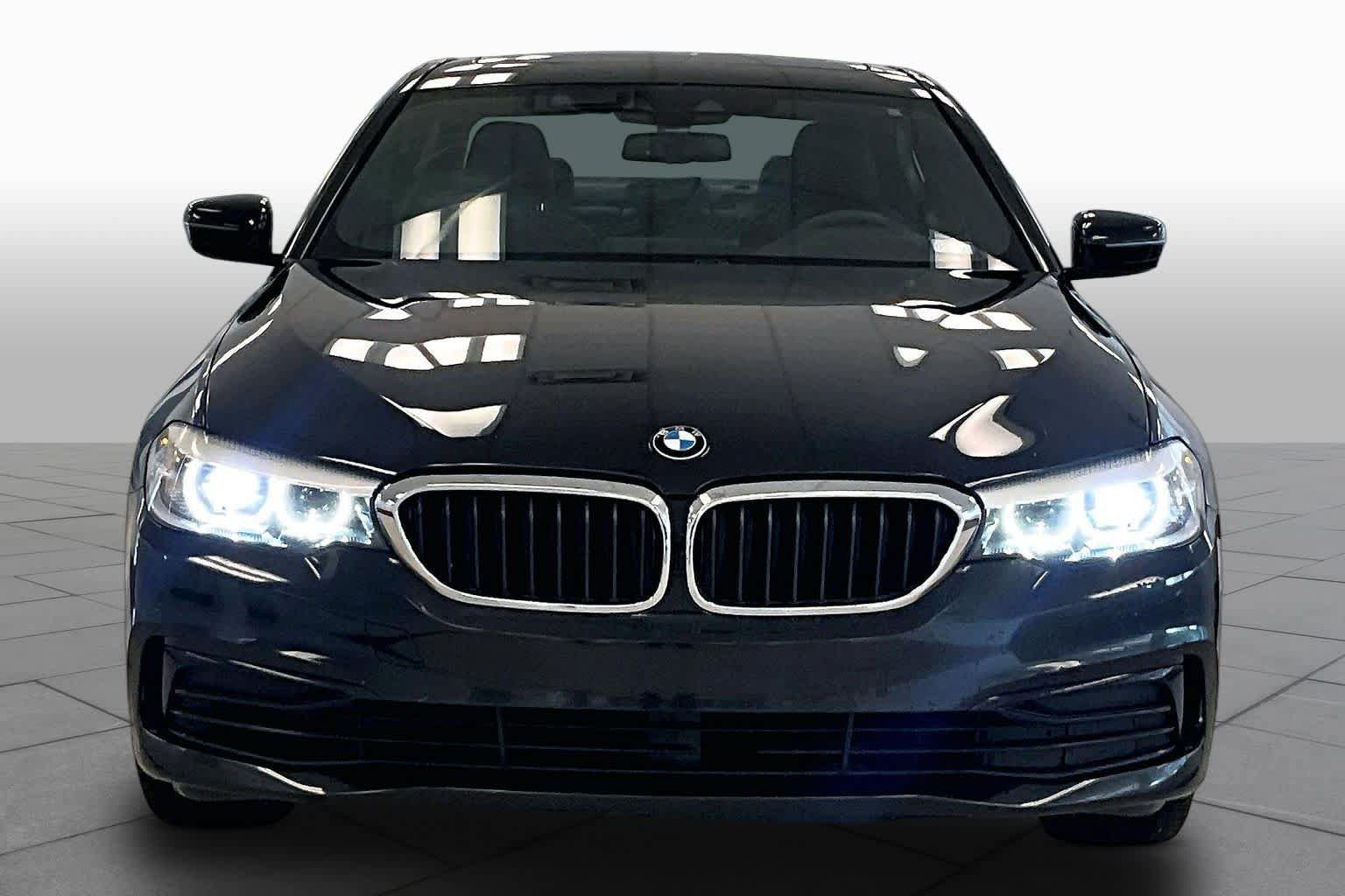 Used 2019 BMW 540i w/ Convenience Package RWD image 3