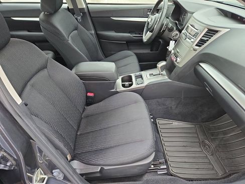 Used 2011 Subaru Legacy 2.5i Premium w/ All-Weather Pkg image 16