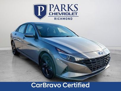 Used 2023 Hyundai Elantra SEL